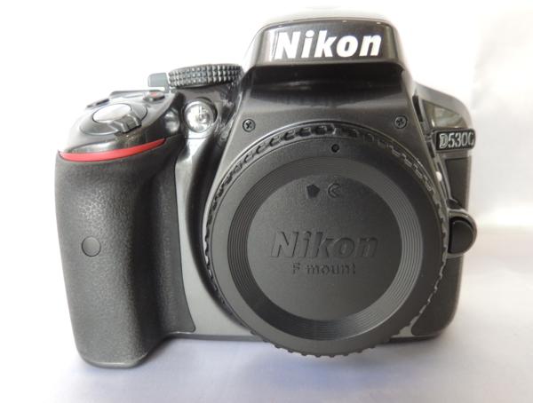 Nikon ニコン D5300 本体 レンズ無し デジタル一眼